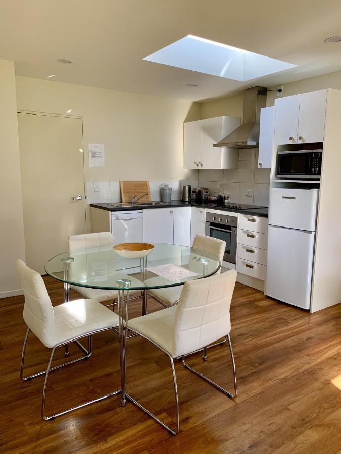 Amberley Serviced Apartments Екстер'єр фото