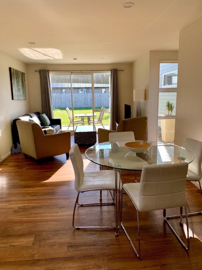 Amberley Serviced Apartments Екстер'єр фото